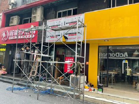 南阳制作广告招牌如何避免它发黄？